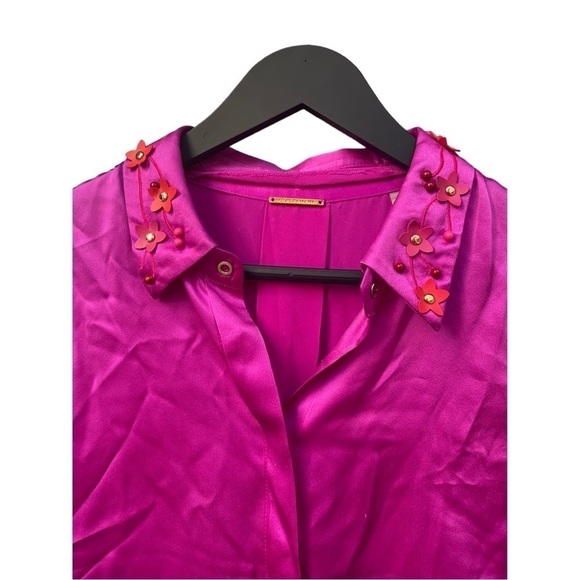 Elie Tahari Pink Passion Silk Blouse with Floral Collar | Size: S - Picture 3 of 16